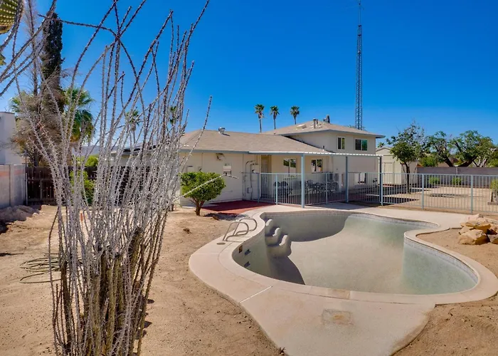 Holiday home 6 Mi To Saguaro Nat'l Park! Family W/ Patio